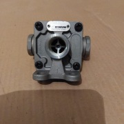 #ZAWÓR SZYBKIEGO ODPOWIETRZANIA WABCO# Wabco 9735000000 Zawory