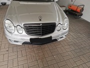 Mercedes E w211 grill lift + znaczek celownik 
