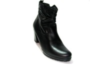 Damskie botki  Tamaris. Rozmiary 36, 37, 38 i 39