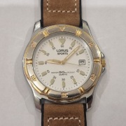 ZEGAREK LORUS SPORTS 50m V532-7F40 Pasek