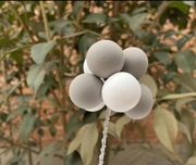 Topper piker na tort 8 szt kule szare białe