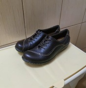 buty 39  damskie Clarks czółenka półbuty wiązane obuwie czarne Black 