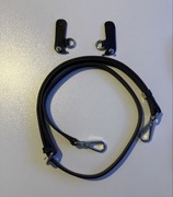 Brązowy pasek do torebki ze srebrnymi okuciami,