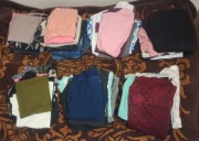 Duży zestaw różnych ubrań damskich i męskich 