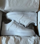 Nike Air Force 1 '07 - białe - rozmiar 42