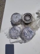 Tłoki używane w bardzo dobrym stanie do Mercedes M274 2.0 CGI