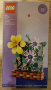 LEGO 40683 Kompozycja kwiatowa na kratce