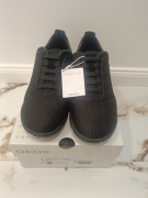 trampki z brokatem GEOX roz 41 Nowe