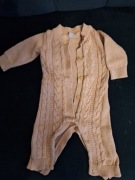 Rampers sweterkowy rozmiar 62/68