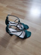 Ciemnozielone sandały r. 40