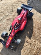 F1 Carrera go ferrari uszkodzony.