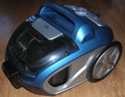 Odkurzacz bezworkowy Amica 1600W