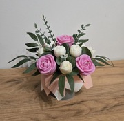 Flower box ze świec sojowych o zapachu róży 