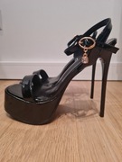 Wysokie czarne lakierowane obcasy sandałki na obcasie na platformie 40