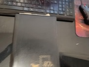 Klaser ze znaczkami 630+ sztuk każdy Inny + Bankoty + BONUS