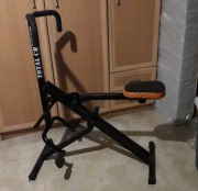 Przyrząd do ćwiczeń Total Crunch