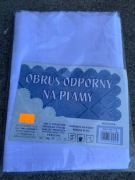 Obrus odporny na plamy 130 x 160 prl