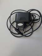 Ładowarka z grubszym bolcem.