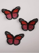 NAKLEJKA NASZYWKA ŁATKA CZERWONY MOTYL 1 SZTUKA