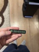 Brylok do kluczy ze scanem spotify