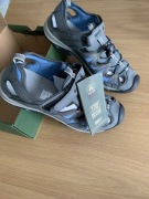 Sandały męskie Kamik nowe, rozmiar 41