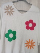 Nowy włoski cienki biały sweterek kwiaty 3 D r. uniwersalny 