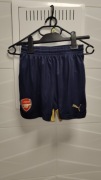 Spodenki Puma r. 140 cm / 10 lat Arsenal