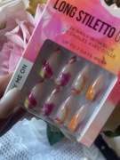 Sztuczne paznokcie tipsy