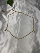 naszyjnik z krzyżykiem