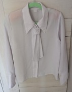 Biała koszula,bluzka z imitacją krawata.