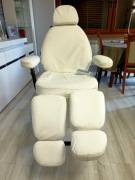 Panda Massimo Fotel kosmetyczno-podologiczny