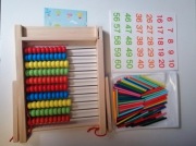 Drewniane liczydło nietoksyczne + karty,patyczki, koraliki 