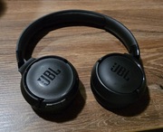 Słuchawki nauszne JBL Tune 525 BT - sprawne - jak nowe 
