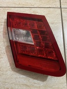 Lampa Mercedes E W212 lewy tył w klape 2128200764