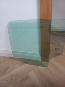 Opel Mokka X - szyba lewy tył