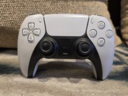 DualSense pad do PS5