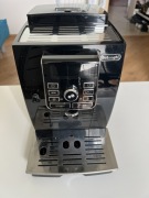 Ekspres DE LONGHI ECAM 25.462.B + dodatkowy zaparzacz