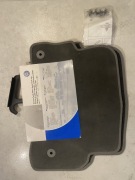 Dywaniki welurowe OE tył VAG VW Passat 3B3 3B6
