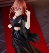 Figurka anime postać Exotic Manga kolekcjonerska Prezent 19cm Wieczorowa