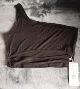 Krótki czarny top na jedno ramię rozm l