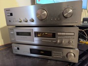 Wieża Onkyo. Wzmacniacz A-9211, tuner T-4711 magnetofon kasetowy, TA-6211