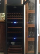 Chłodziarka do wina, lodówka HOOVER HWC 2536 DL