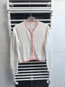 Uroczy kremowy kardigan Monki  pastelowe wykończenia | rozm. M 