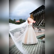 Suknia ślubna plus size