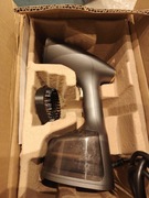 ręczna parownica do ubrań (Handheld Garment Steamer). 