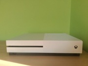 Konsola Xbox one s 