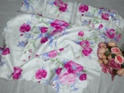 Obrus serweta na stół haft kwiaty 75 x 75 cm #131