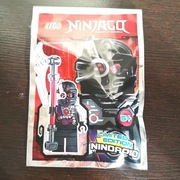 Lego Ninjago figurka Nindroid w saszetce nowy