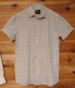 Koszula biała młodzieżowa w niebieski  wzór firmy Cedar rozmiar M