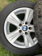 Koła BMW z oponami zimowymi